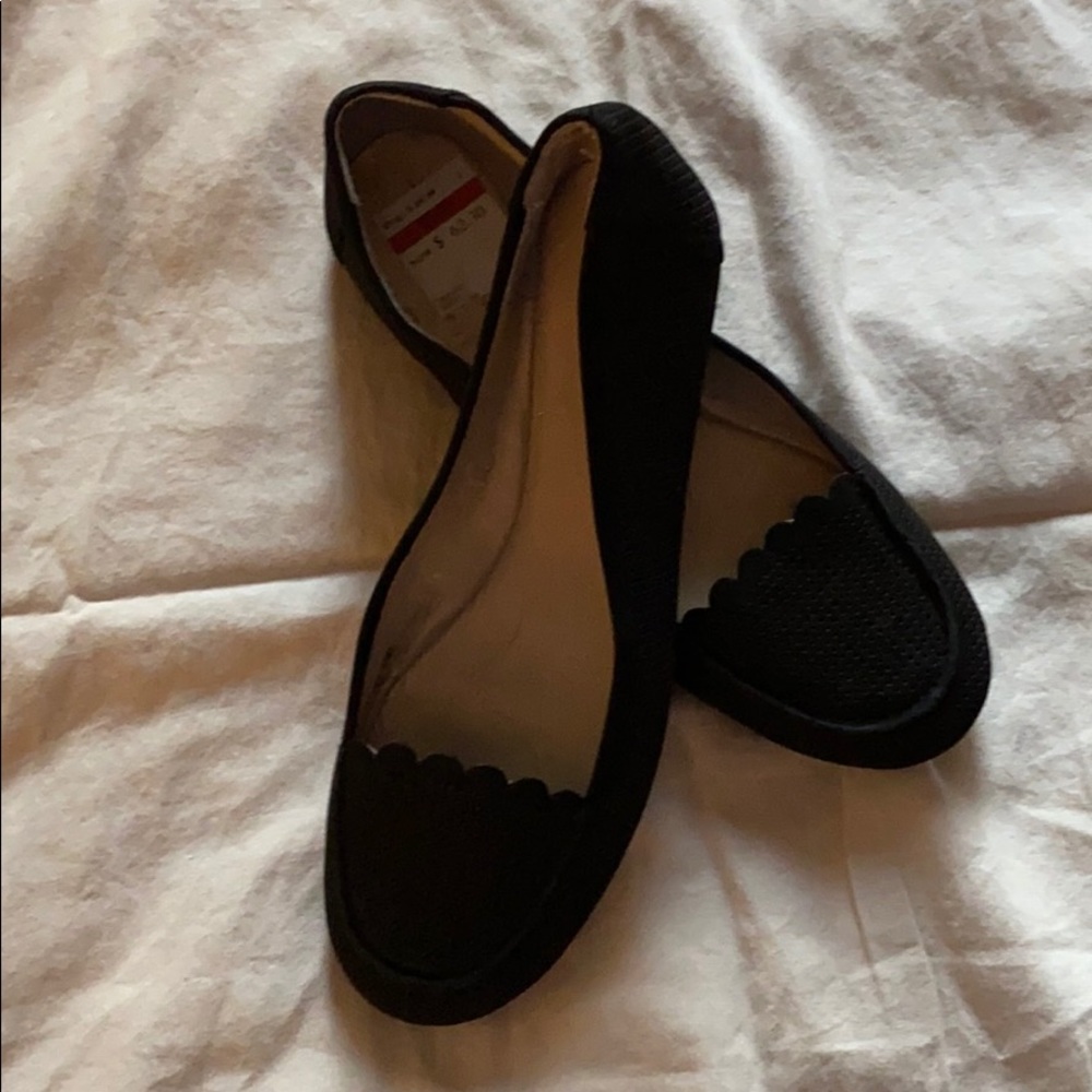 TAHARI SHOES